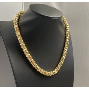 Vintage Chunky Chain Necklace Spiga Wheat Box Chain Gold Tone Magnetic Closure